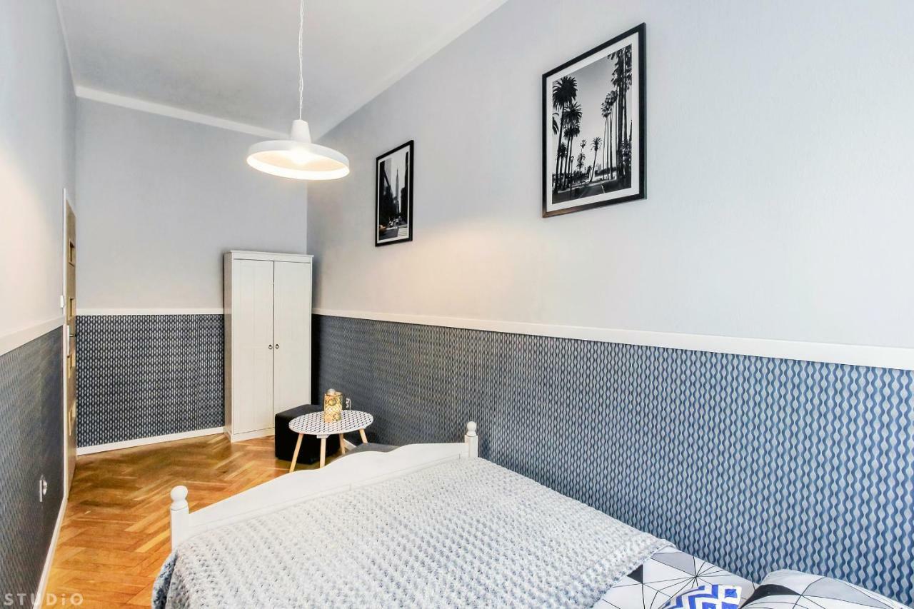 Apartament Clicktheflat Wspólna Warszawa